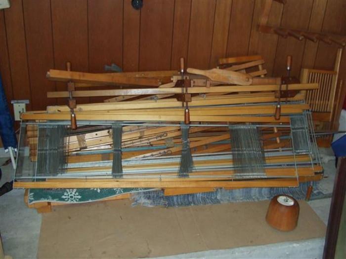 Leclerc Colonial 1 60" weaving loom
