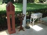 bird houses & planter
