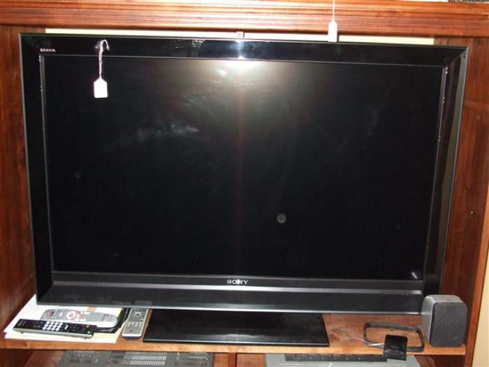 Sony Bravia 46" LCD HD TV