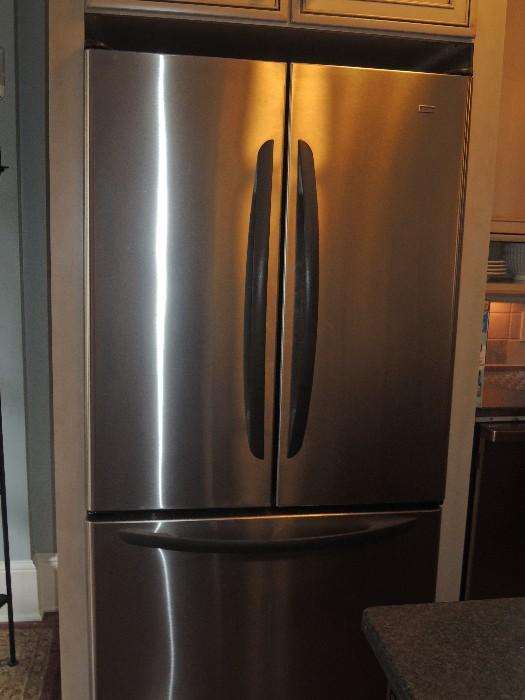 LG French Door Refrigerator Freezer - Stainless steel