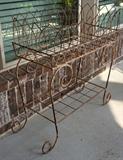 Wire plant stand