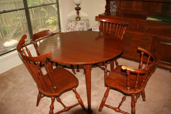 Table & 2 leafs & 4 chairs, made in USA