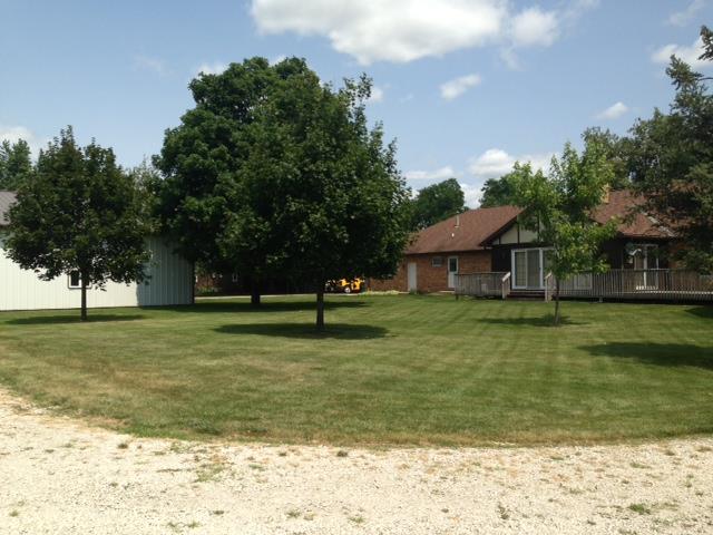 For Sale by Owner. 4,000 Sq. Ft. Home, 5,000 Sq. Ft. Barn.