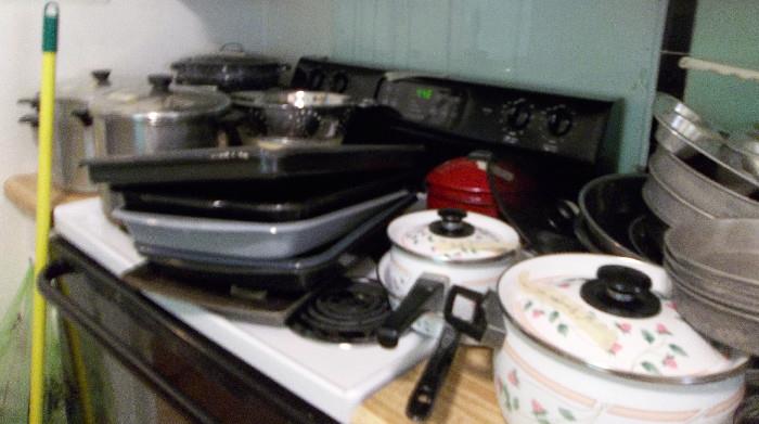 MORE kitchen items!  Several nice condition Revere Ware pieces.  NOTE: ALL APPLIANCES NOT FOR SALE! THEY WILL REMAIN WITH HOME!  