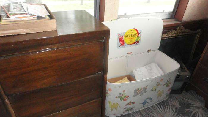 vintage toy chest, blankets