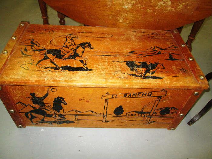 El Rancho cowboy & indian toy box