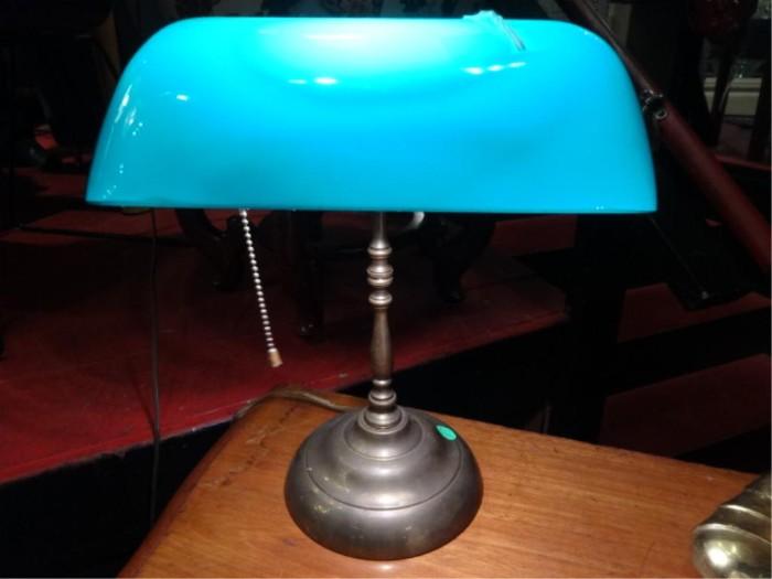 VINTAGE BANKER'S LAMP WITH GREEN GLASS SHADE