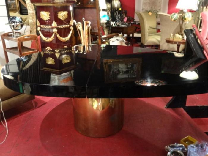 PAUL EVANS FOR DIRECTIONAL USA DINING TABLE WITH LACQUER TOP, BRASS BASE