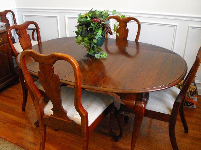 Queen Anne dining table