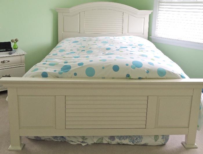 Bed from set-adjusts to full or twin, white finish. 
