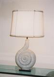 L-20 Ital Porcelain SNAIL LAMP BASE (11x14x27h)