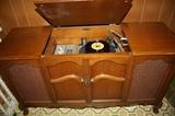 60's Sears Brand Stereo, record player cabinet. Works!