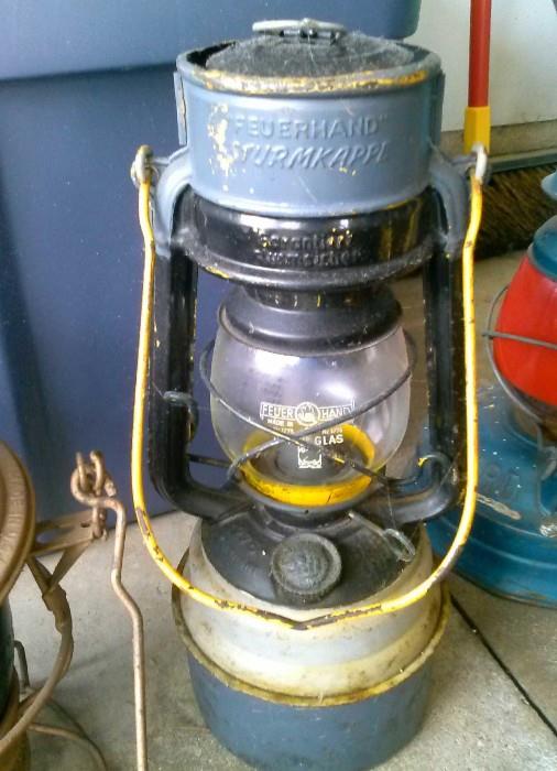 Feuerhand Stupmkapfe Lantern