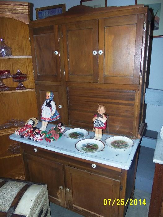 HOOSIER CABINET