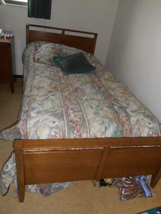 1of 2 mid-century twin beds