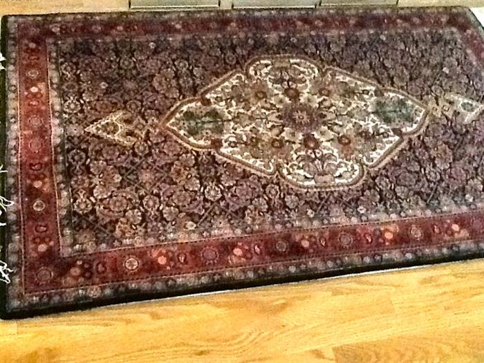 Pande Cameron Classics 3' by 5' Persian style Sarouk rug