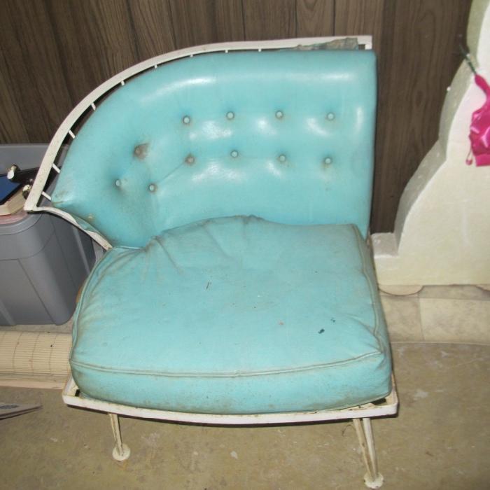 PART OF A MID CENTURY PATIO LOVE SEAT