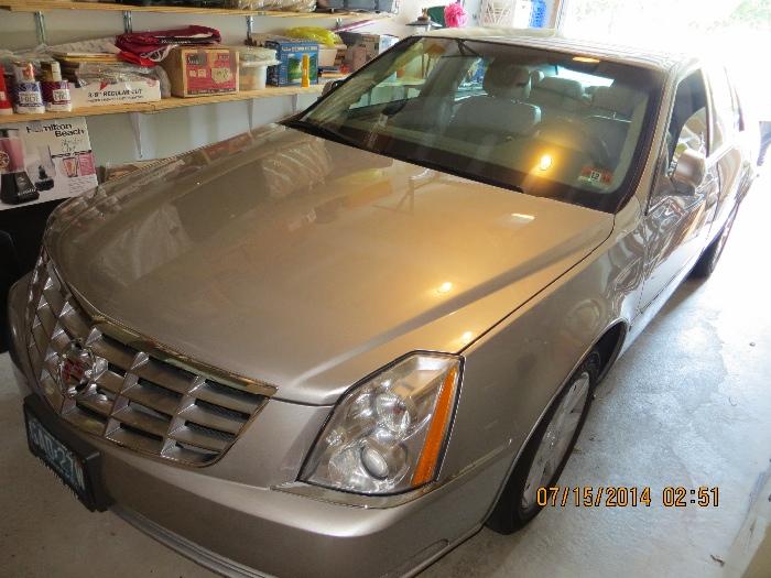 2006 DTS Cadillac, 4 dr, leather interior, all power, cd player, loaded ( offers starting at  $13,000)