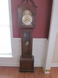 Grandfather clock gorgeous and beautiful chimes