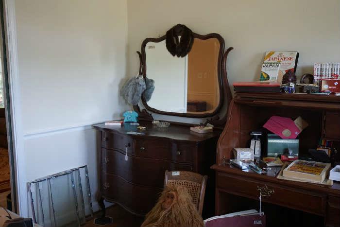 antique dresser with serpentine front and wishbone mirror