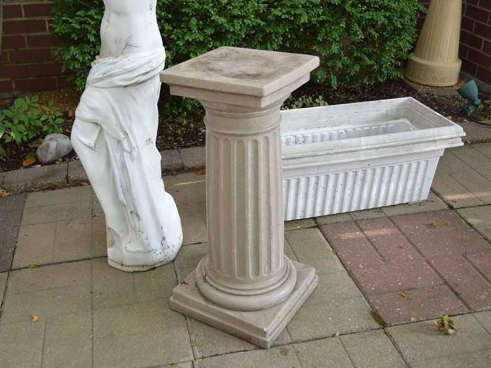 Outdoor Pedestal