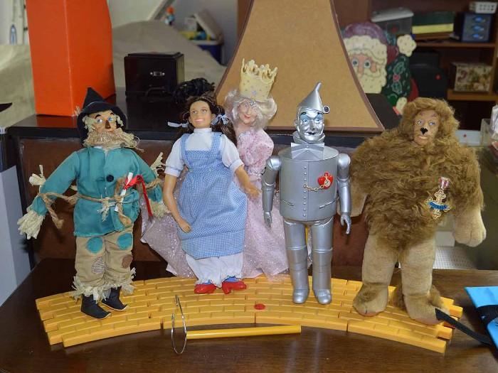 Vintage Wizard of Oz Set