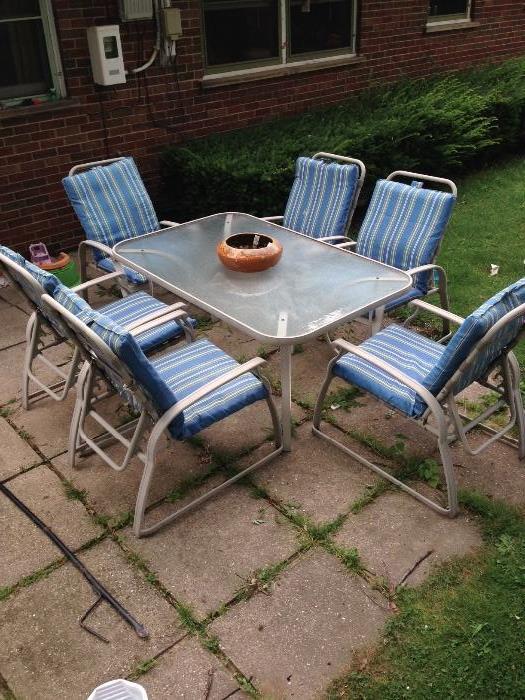 Patio Set with 6 chairs and all-weather cushions