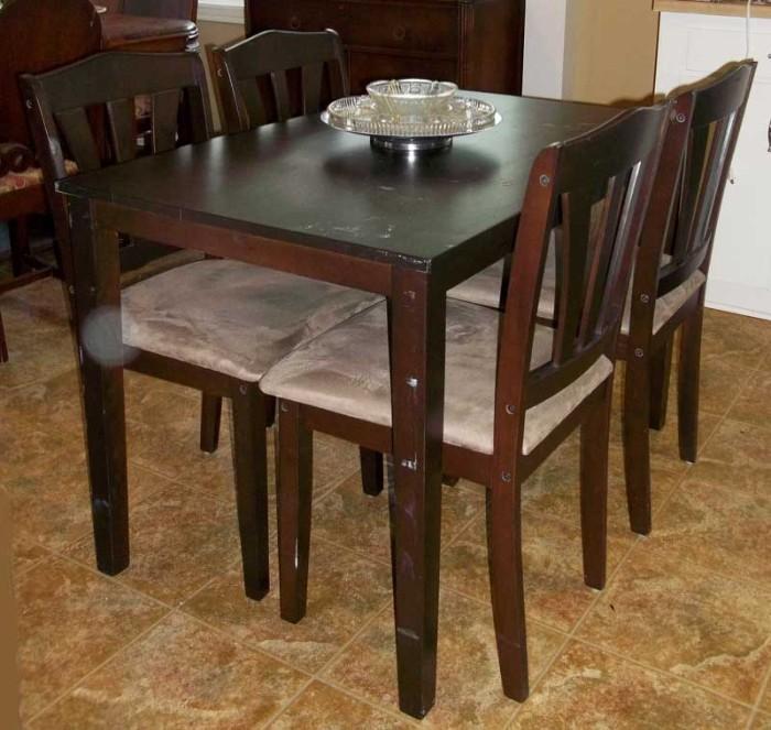 NEAT LITTLE BREAKFAST TABLE, WITH FOUR UPHOLSTERED CHAIRS