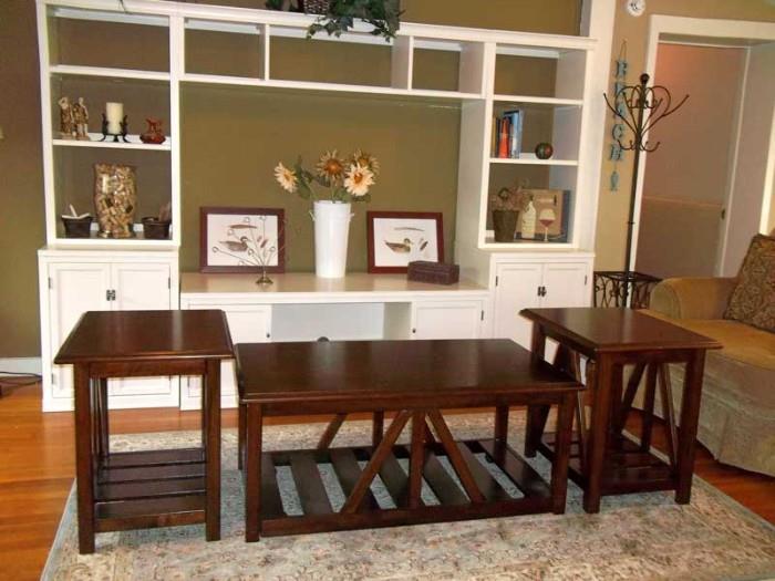 NICE COFFEE TABLE & END TABLES