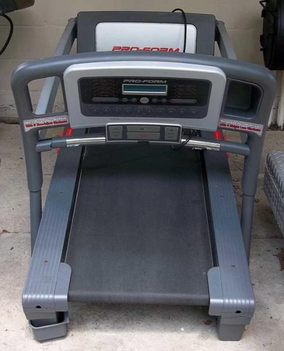 PROFROM TREADMILL IN SUPERB CONDITION