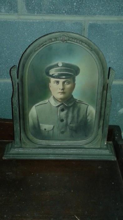 Antique picture frame with soldier photograph