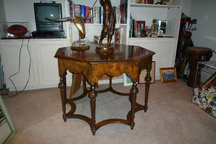 Antique Octagonal Table (40dia 29h) $200