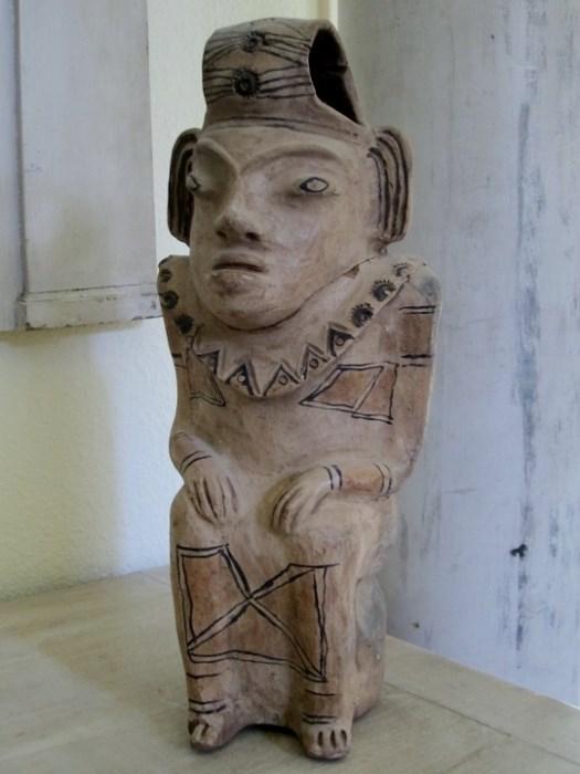 Pre-Columbian Peruvian Chancay Figural Pottery Vessel