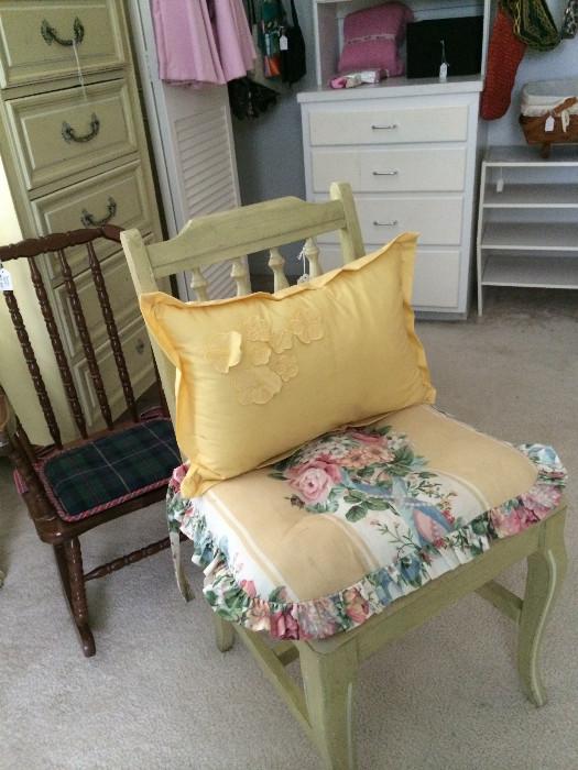                  Desk chair with decorative pillows