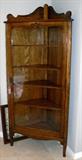 ANTIQUE VICTORIAN CORNER SHELF CURIO