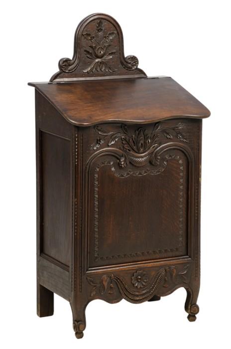 LOT 95: A FRENCH PROVINCIAL STYLE PANETTIERE