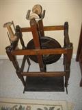 ANTIQUE SPINNING WHEEL