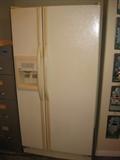 KENMORE SIDE BY SIDE WITH ICE MAKER