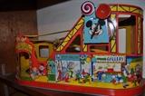 Chien Disneyland Express rollercoaster Mickey Mouse