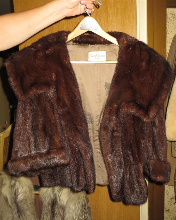 Women's fur coats, stoles, and jackets