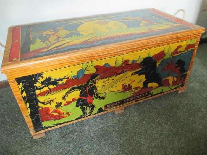 Vintage Davy Crockett wood chest