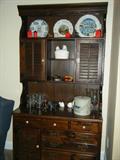 Ethan Allen Hutch