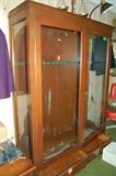 Gun cabinet