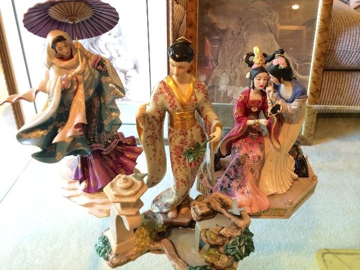 Franklin Mint Asian porcelain figures 