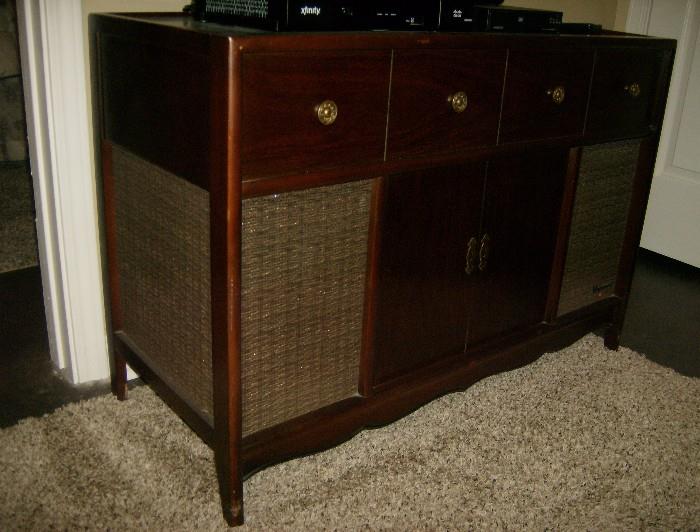 classic late fifties stereo cabinet (radio works but turntable needs stylus)