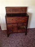 Vintage 6 Drawer Apothecary Chest - this is not missing a drawer - see next photo