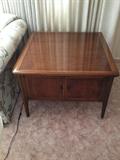 Gorgeous mid-century end table  in solid wood with inlaid trim