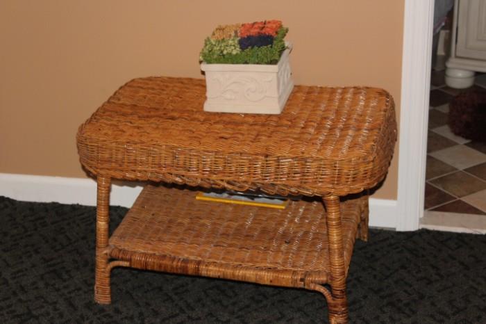Small Wicker Table 