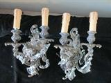 BRONZE TWO LIGHT WALL SCONCE W/ CRYSTAL PRISIMS
MADE IN ITALY
