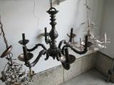 TRADITIONAL 6 LIGHT CHANDELIER
OIL RUBBED BRONZE FINISH
